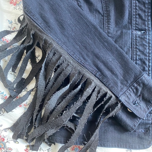 Up-cycled Vintage Jean Fringe Jacket - Picture 11 of 12